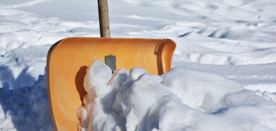 Schneeschaufel Schneeschaufel