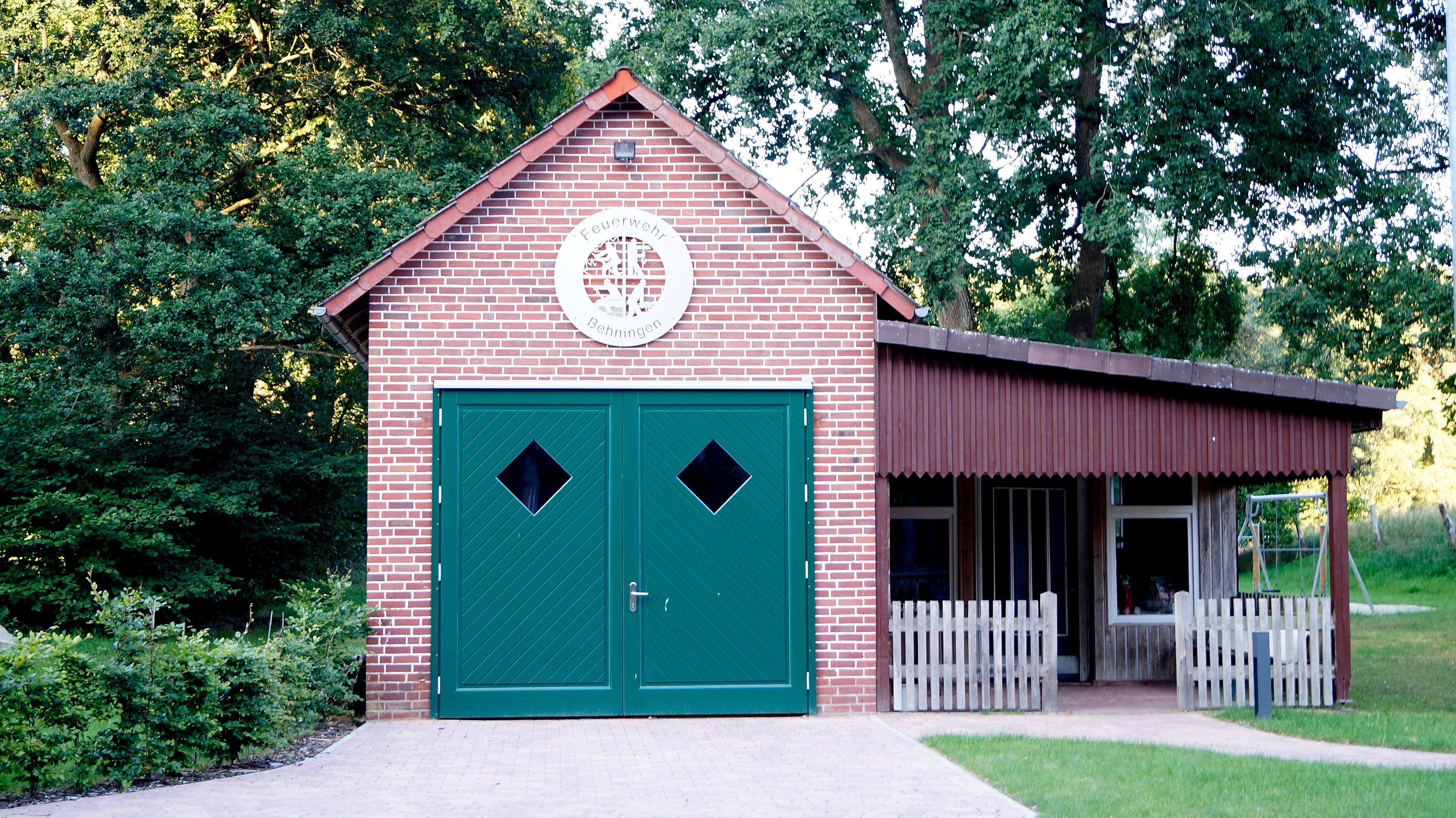 Feuerwehrhaus Behningen Das Feuerwehrhaus in Behningen