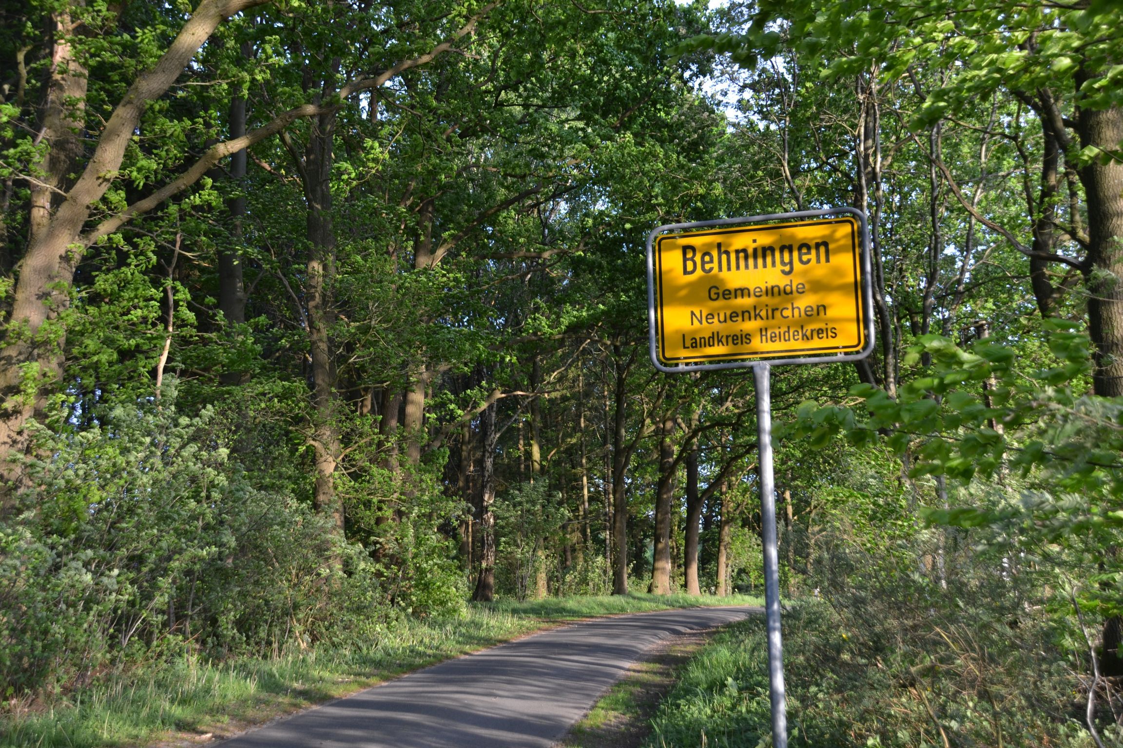 Ortseinfahrt Behningen Ortseinfahrt Behningen