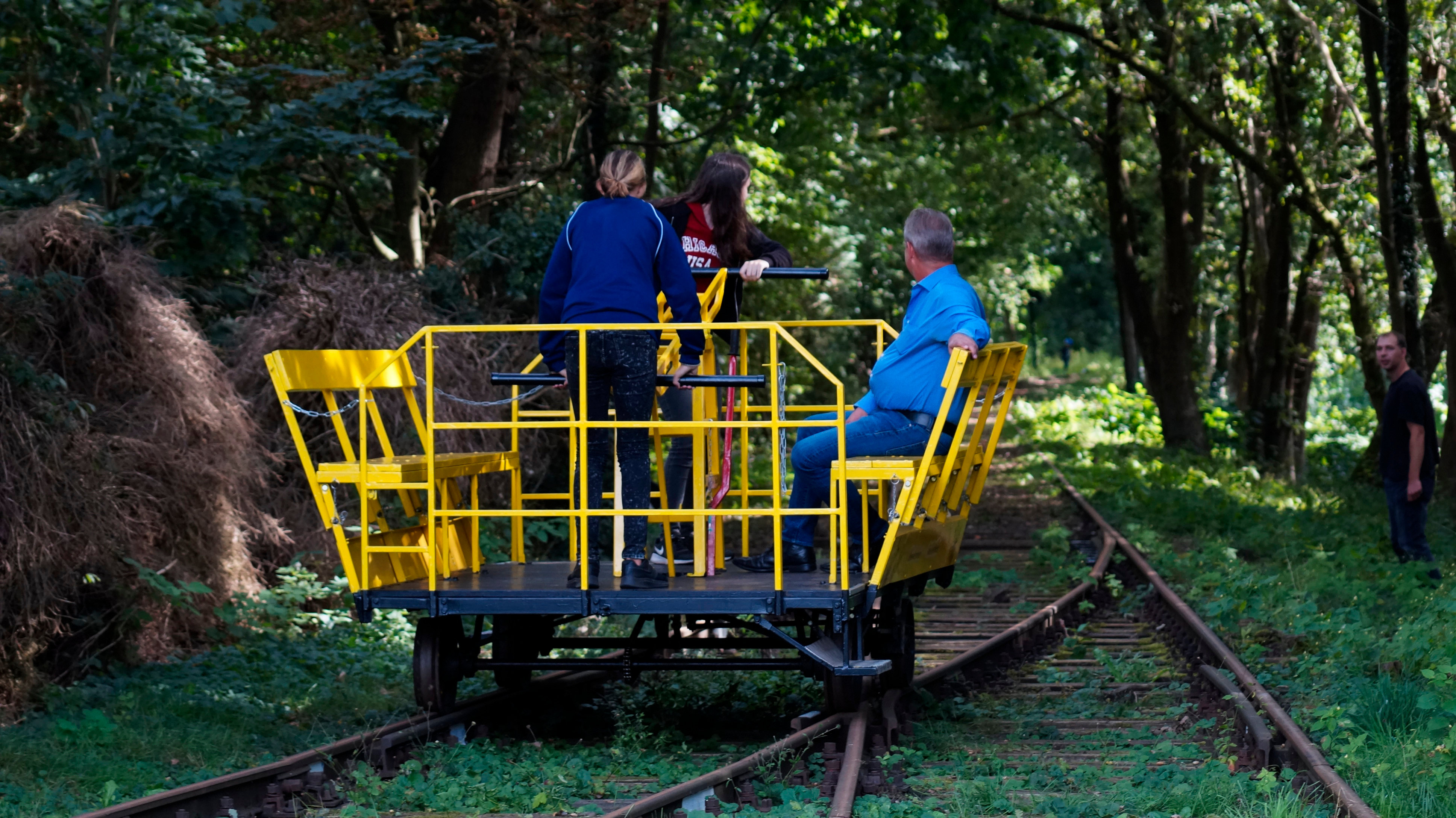 Gelbe Fahrraddraisine Gelbe Fahrraddraisine