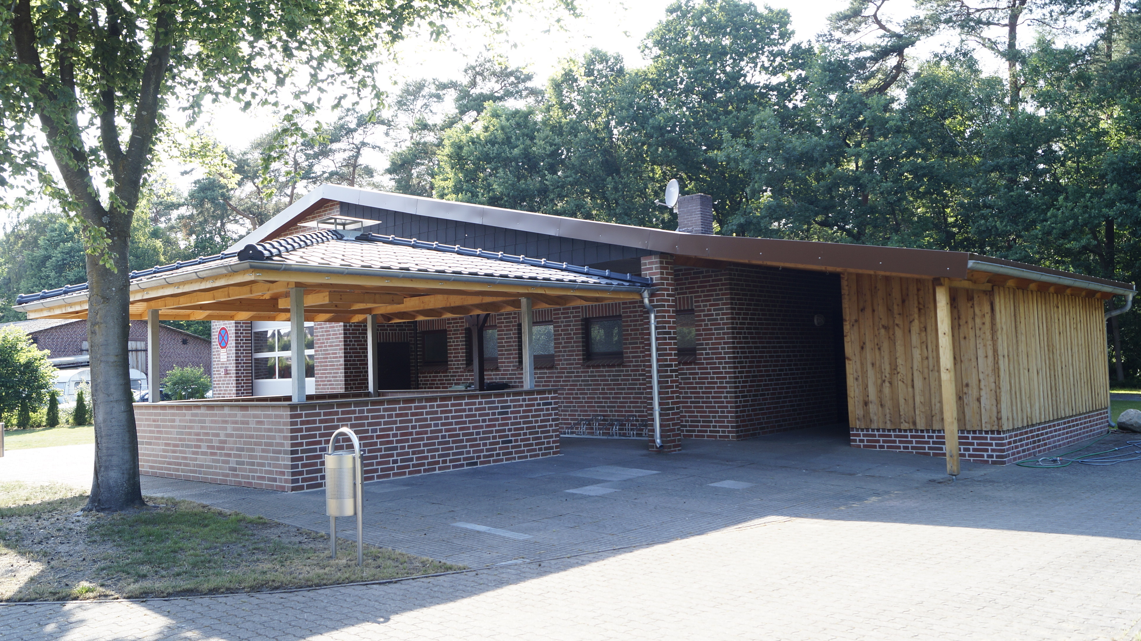 Dorfgemeinschaftshaus Das Dorfgemeinschaftshaus in Grauen